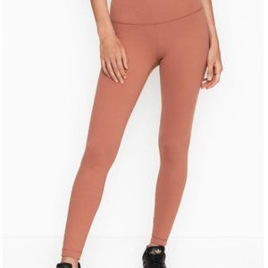 Victoria’s Secret Incredible Studio Legging